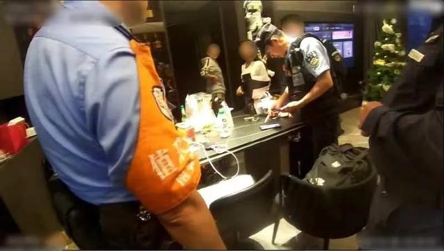 浙江19岁小伙网购兽用添加剂后,警察直接上门!一问原因,太荒唐了!