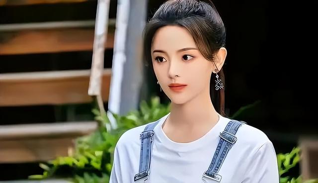 杨超越出演的4部电视剧，男主个个高颜值，你最喜欢哪部？