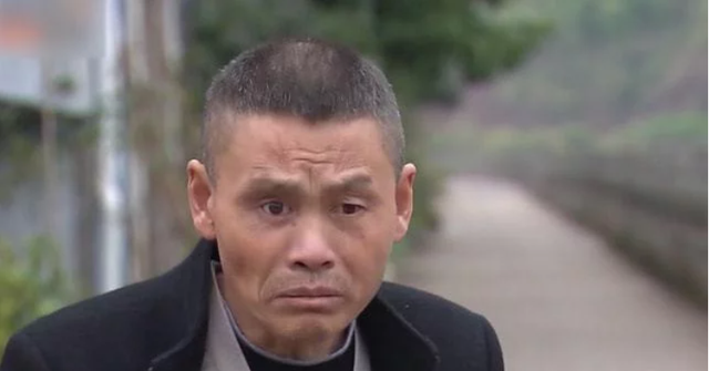 50多岁的单身汉一生未婚，突然天降一个女儿，医生鉴定：亲生的