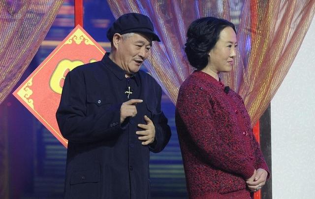 赵本山女徒弟孙立荣，曾登央视春晚，嫁富豪老公，如今令人羡慕