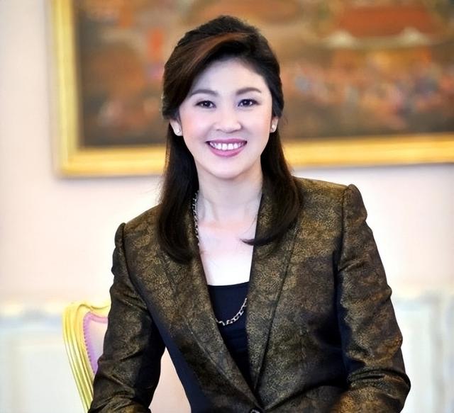 他信背后的两位女总理：妹妹英拉漂亮有能力，小女儿贝东丹很努力