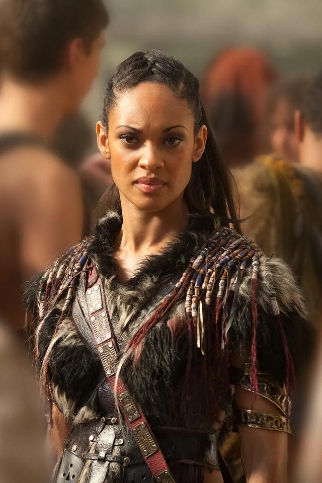 HBO“黄暴”神作《斯巴达克斯》,15名女性结局,你还记得吗?