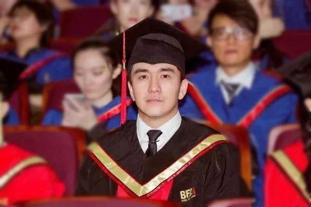 “翟博士”学位被撤,这事还有后续……