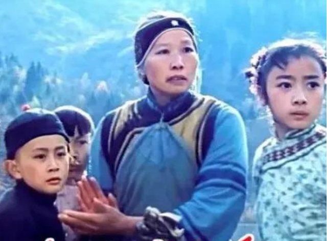 《自古英雄出少年》演员现状，大丈夫定居国外，小媳妇变化太大