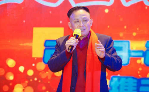六载公益风华路,爱心璀璨映珠城