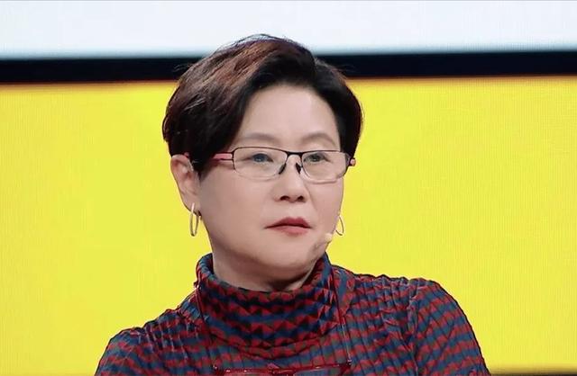 名导李少红：婚姻里有遗憾，当年主动追求丈夫，婚后生活怎么样？