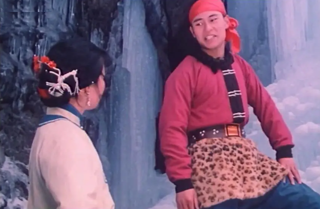 《自古英雄出少年》演员现状，大丈夫定居国外，小媳妇变化太大
