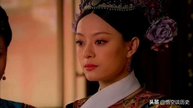 她就是历史上真实的甄嬛,13岁嫁给雍正,生下一个优秀的皇帝
