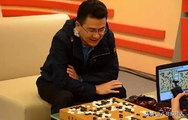 一夜输掉7亿美元，欠下200多亿跑路，回顾金立老板刘立荣的沉浮史