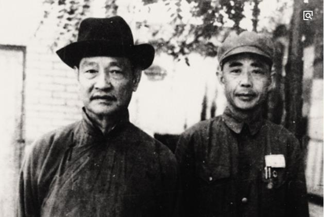 41年,蒋介石见士兵衣着破烂大怒,陈明仁嘲讽:都是你发的破布料