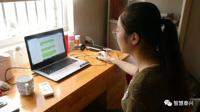 同样的姓氏、同样的脸庞，8月底的泰兴，又见“贾阿姨”