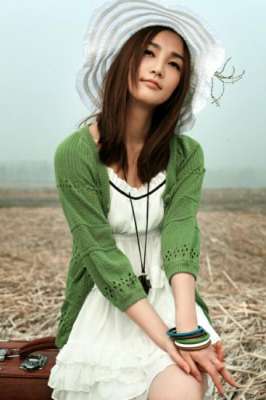 杨桃扮演者(“胶原蛋白”女孩——周泓)