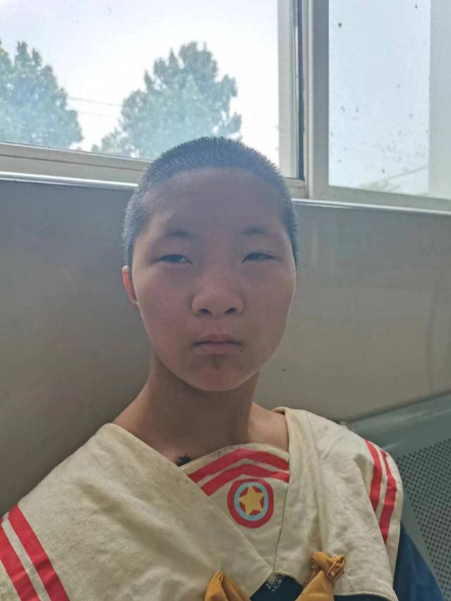 北京市寻亲：16岁女孩被救助，自述叫张新月，不爱说话