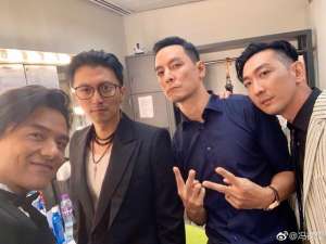 冯德伦电影(《特警》上映20年 谢霆锋吴彦祖冯德伦李璨琛重聚)