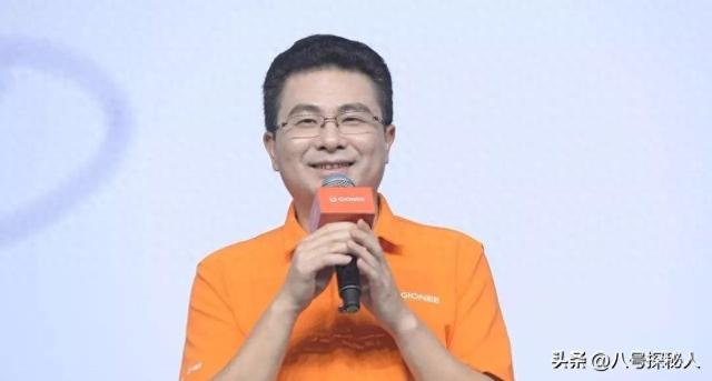 一夜输掉7亿美元，欠下200多亿跑路，回顾金立老板刘立荣的沉浮史