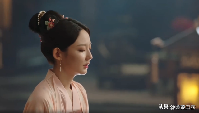 长相思金萱不过是个侍女,却让玱玹护了她一生,她是怎么做到的?