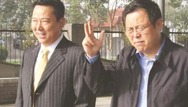 “首善变首恶”刘汉:为汶川捐款5000万,被抓时缴获一个排的武器