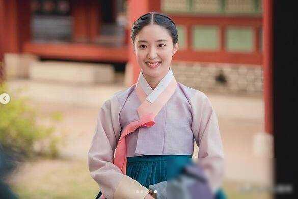 盘点12位「童星出身」的韩国女演员,李世荣、文佳煐都变女神啦