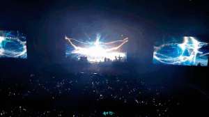 鸟叔演唱会(鸟叔首尔演唱会，机械舞台carry全场)