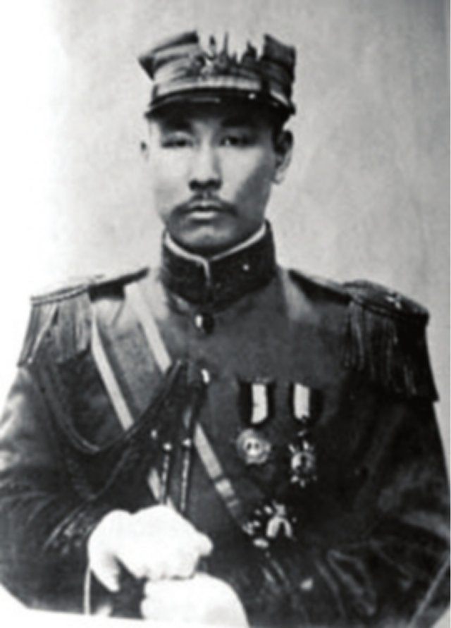 贺龙老上司是土匪,省委提议枪毙他,毛主席:不可!事后看很高明