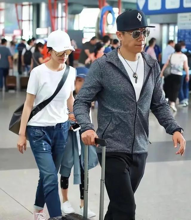袁泉和夏雨的婚姻生活充满了温馨和幸福