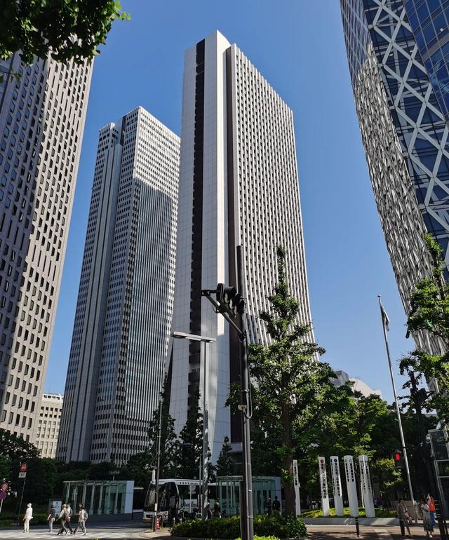 日本自由行游记57:D12-东京新宿逛街