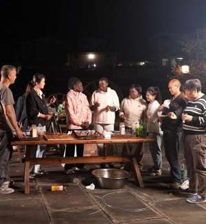 吴子安(吴子安对外婆太生疏，网友质疑rose对其缺关心，孩子心理怕出问题)