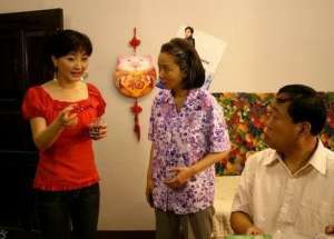 王艾嘉(她曾在《马大姐》演王艾嘉，被传与主持人结婚，多年后才正式辟谣)