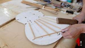 手工吉他(千城百县看中国｜河北衡水：武强手工吉他)