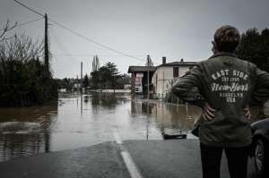 奥勒(法国拉雷奥勒遭遇洪水侵袭)