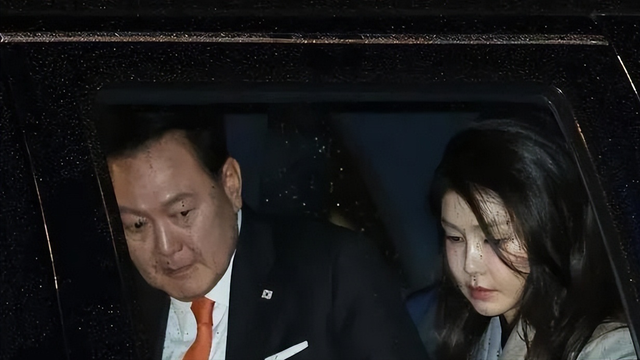 韩国第一夫人被爆大丑闻，宛宛类卿的风还是吹到了韩国