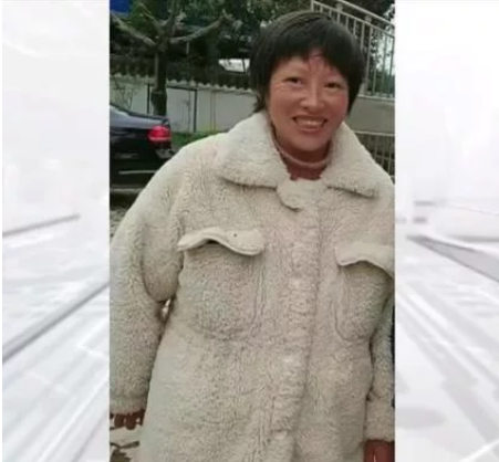 50多岁的单身汉一生未婚，突然天降一个女儿，医生鉴定：亲生的