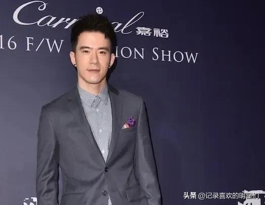 纪言恺太帅了,留着小胡子更加帅气迷人!