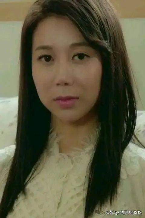 韩国电影中r级电影中的尤物美女演员合集,你最喜欢哪一个