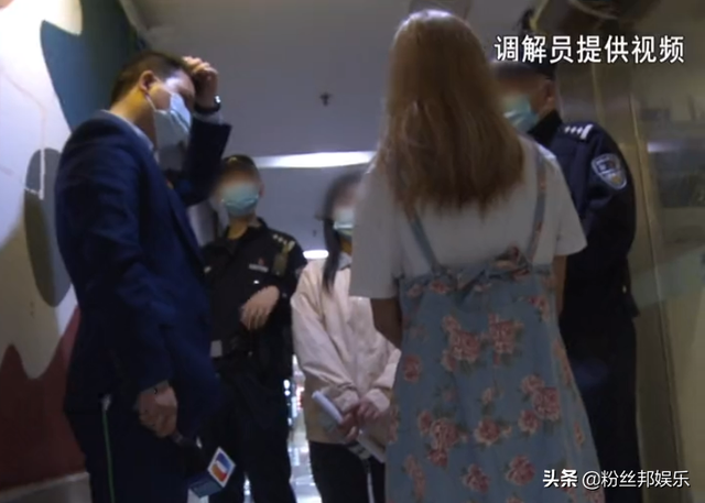 女主播直播“摸鱼”混日子,5000保底降到几百,公司回应可以起诉