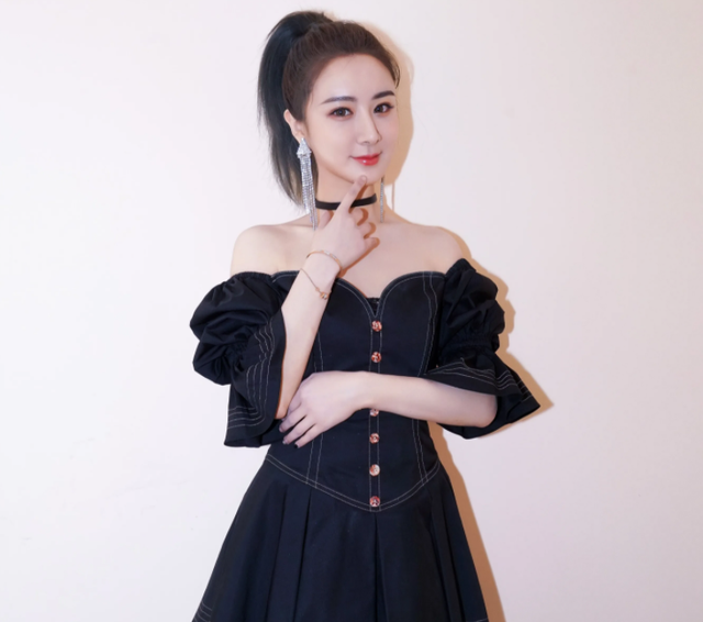 还记得偷税漏税消失一年的薇娅吗?如今赚得比之前还多