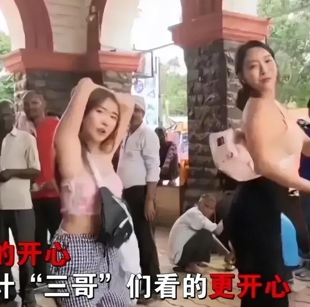 炸裂!韩国女主播在印度街头开直播,“三哥”都看呆了!