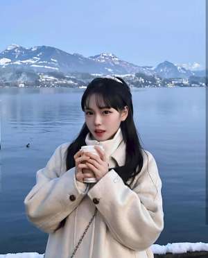 韩国美女主播可爱(这是一位软萌可爱、可甜可咸的韩国美女主播性感丰满的俏佳人)