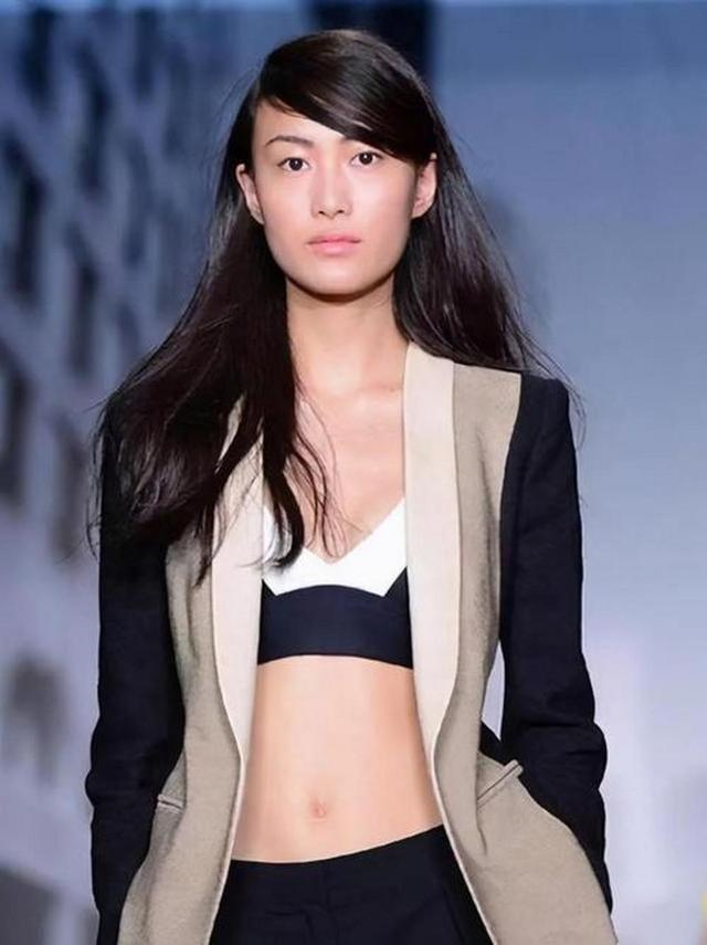 中国十大顶级超模:谁才是T台上的真正女王?