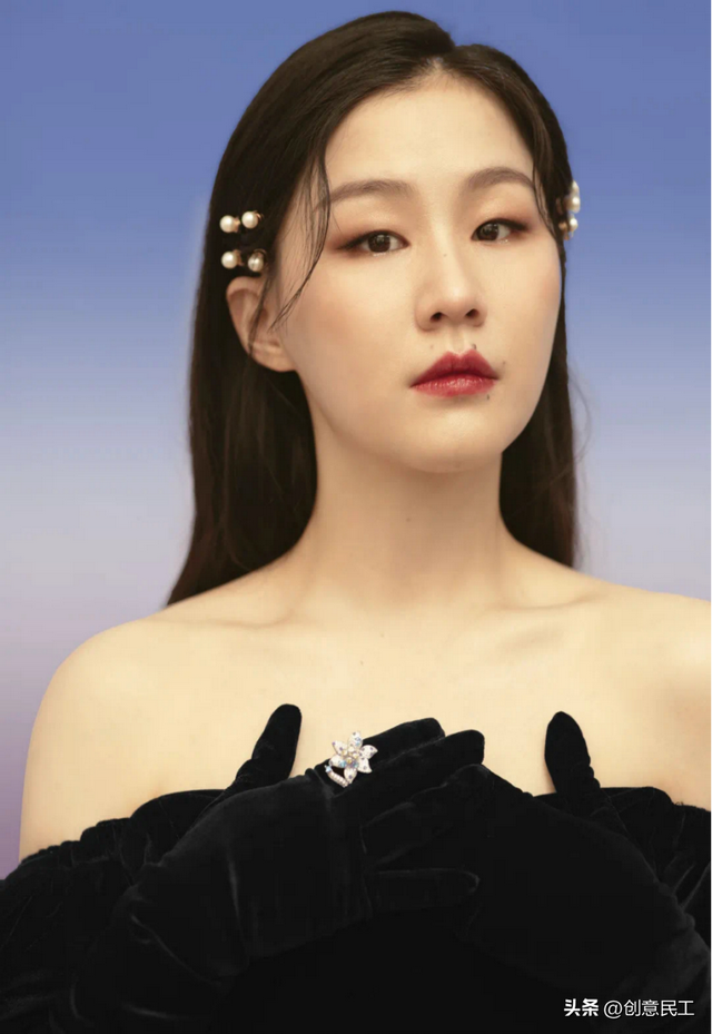 她一夜爆火,打脸多少女明星!
