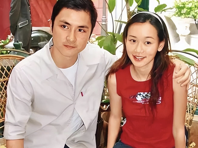 “消失”的港姐杨思琦：深夜直播唱歌、付费聊天，她经历了什么？