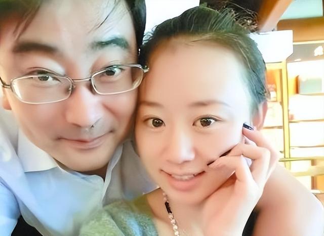 13年香港美女主持发文《我被大老虎霸占的4年》:每天一万不开心
