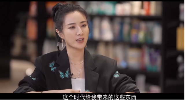 还记得偷税漏税消失一年的薇娅吗?如今赚得比之前还多