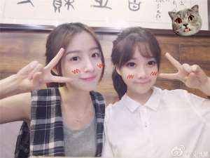 萌萌女主播视频(萌萌哒菇凉冯提莫)