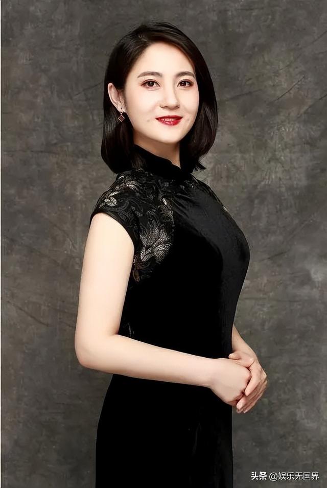辽宁电视台16位美女主持人,刘心悦身材高挑,气质出众