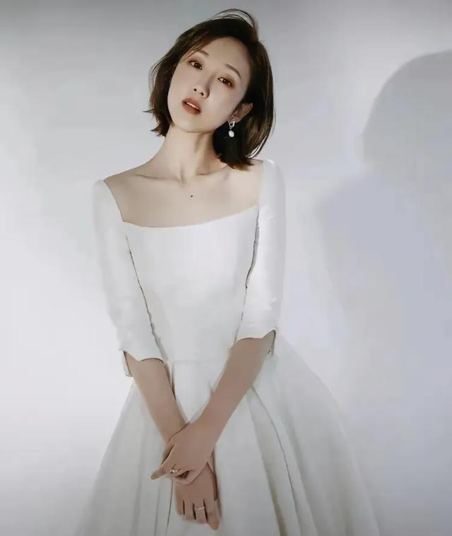 十二位央视美女主持人,每一位都是才貌双全,有没有喜欢的女主播