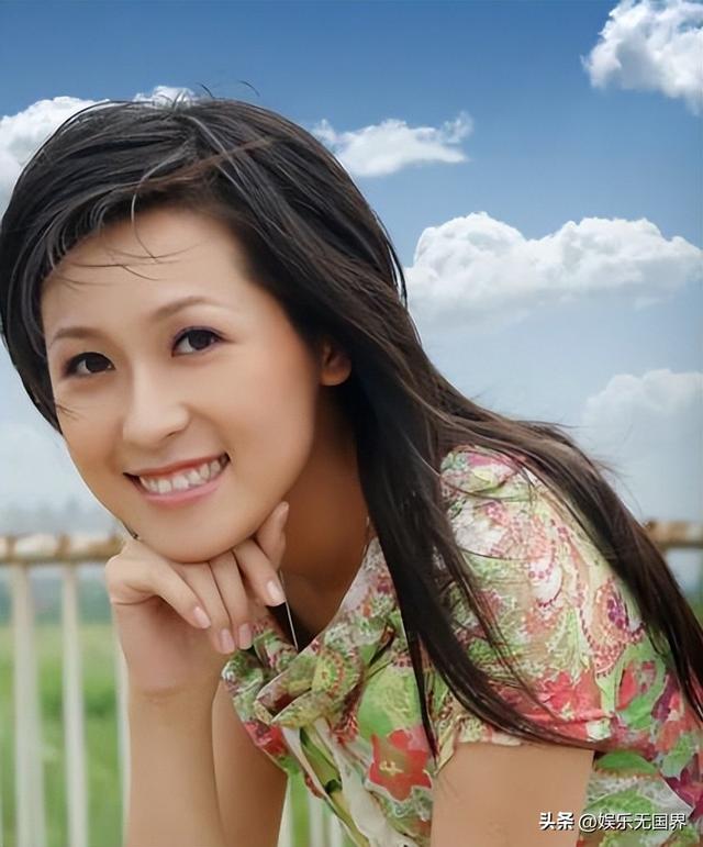 辽宁电视台16位美女主持人,刘心悦身材高挑,气质出众