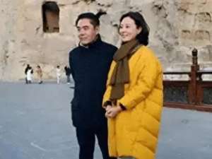 央视女主播情妇(刘芳菲：从央视主持到带货主播，两度婚姻挫折，依然活成自己的光)