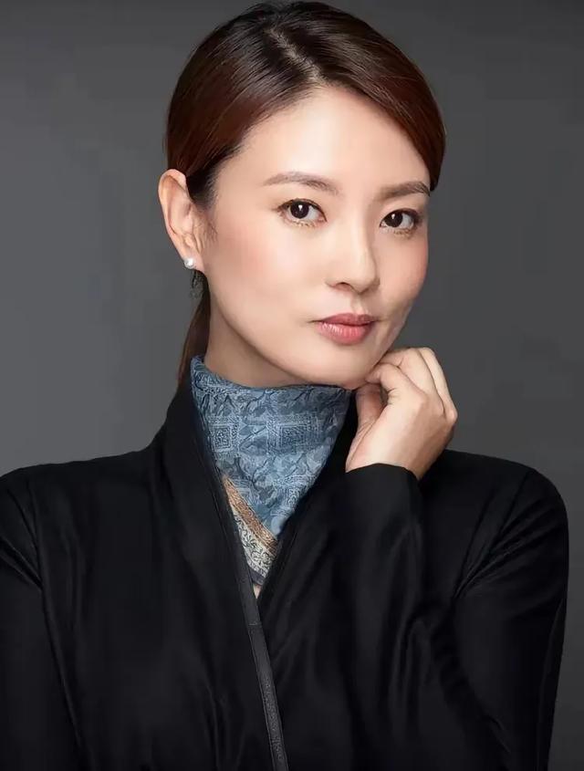 十二位央视美女主持人,每一位都是才貌双全,有没有喜欢的女主播