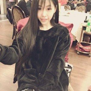 女主播卡卡怒刚国服第一剑姬西门吃翔，如今终道歉！